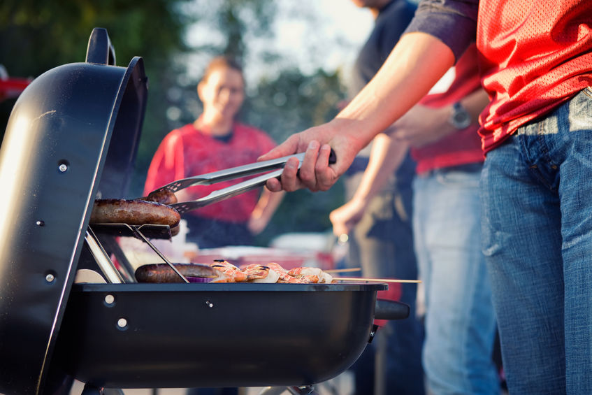 Elevate your tailgate experience with tailgating rentals from Chattanooga Tent!